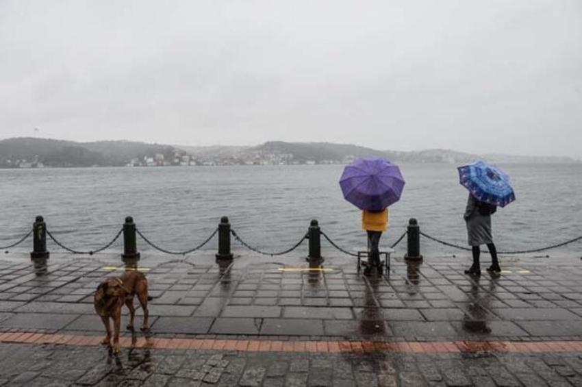 İstanbul'a kar geliyor! Tarih verildi ve ilçe ilçe açıklandı...