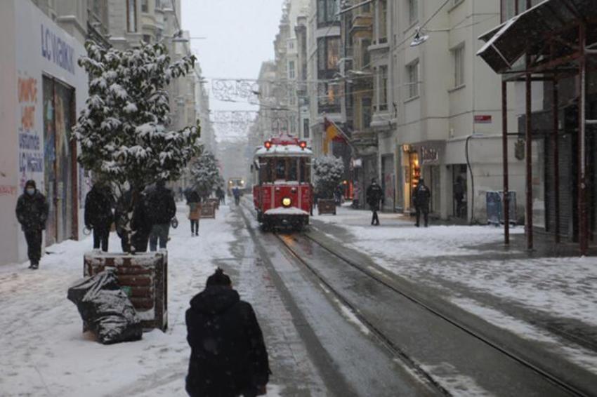 İstanbul'a kar geliyor! Tarih verildi ve ilçe ilçe açıklandı...