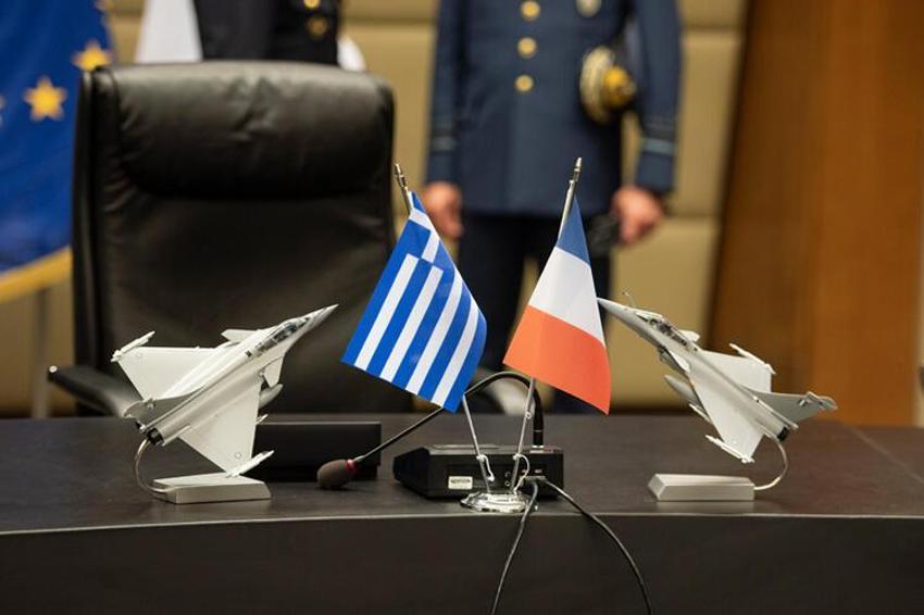 Doğu Akdeniz'de Macron ve Putin'den Yunanistan provokasyonu!