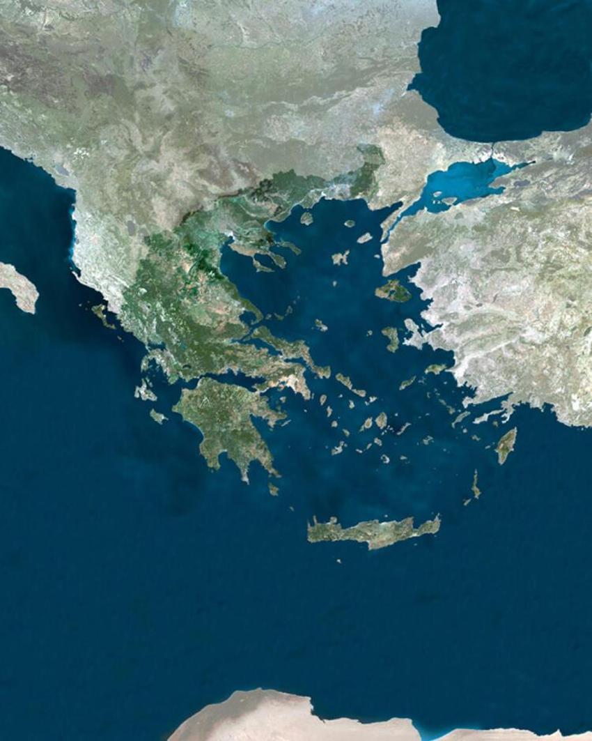 Doğu Akdeniz'de Macron ve Putin'den Yunanistan provokasyonu!