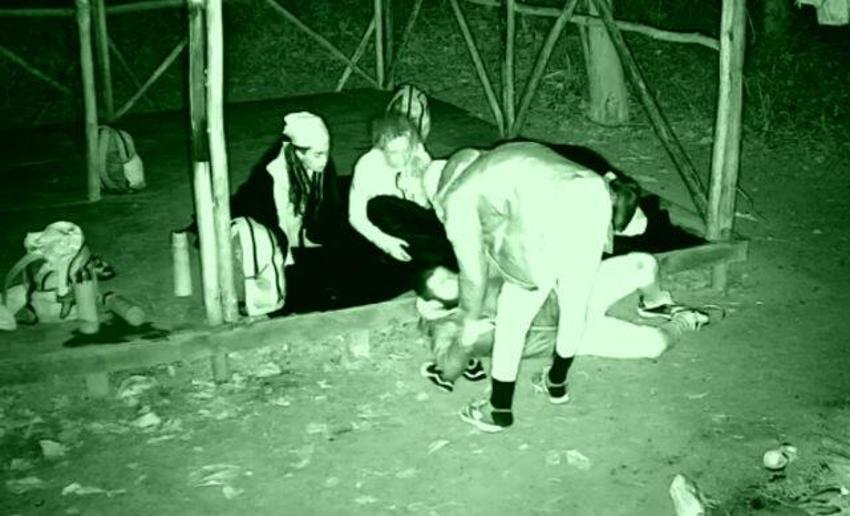 Survivor 2021'de korkutan anlar! Açlık ve yorgunluktan bayıldı