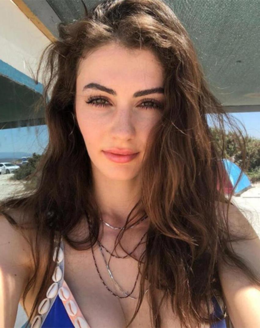 Hatice, Burcu Özberk'i eleştirdi! 'Bu da moda oldu, evlenmeden...'
