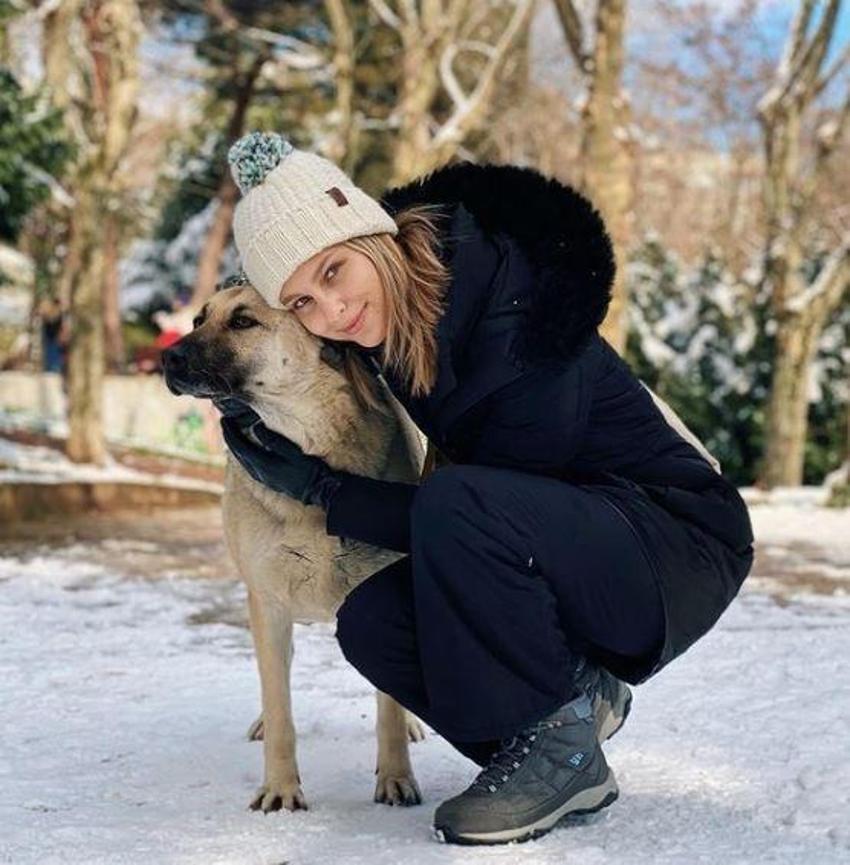 Jessica May soluğu Rize'de aldı! Misafirleri için kestane pişirdi