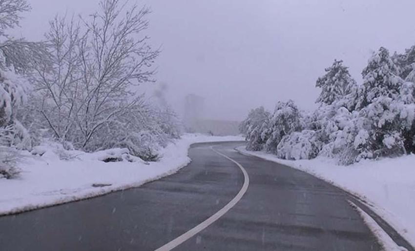 Meteoroloji'den İstanbul için peş peşe kar uyarısı! Tulpar yola çıktı...