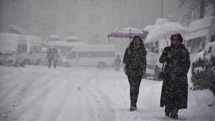 Meteoroloji'den İstanbul için peş peşe kar uyarısı! Tulpar yola çıktı...