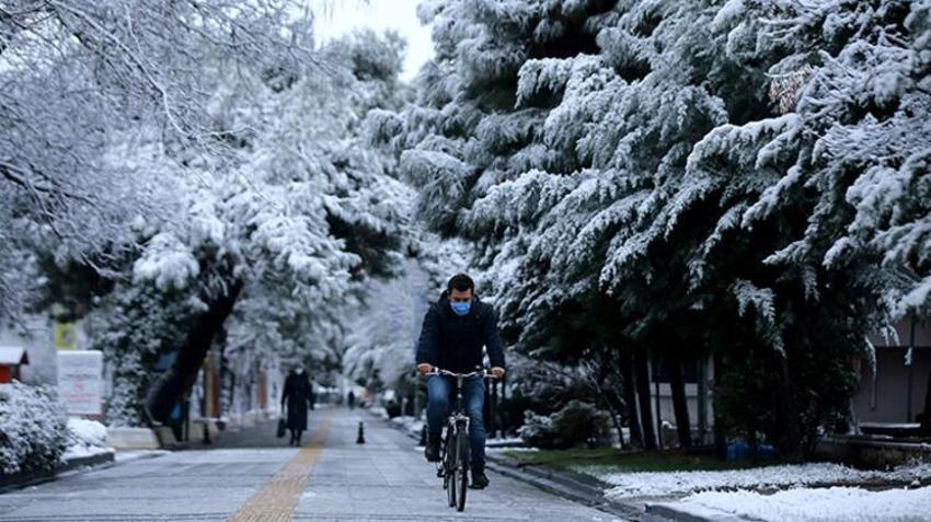 Meteoroloji'den İstanbul için peş peşe kar uyarısı! Tulpar yola çıktı...