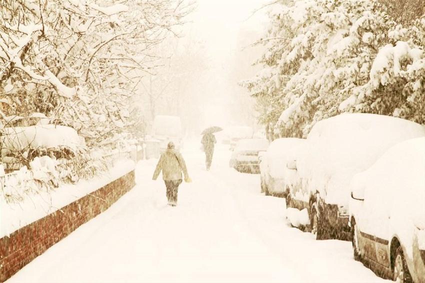 Meteoroloji'den İstanbul için peş peşe kar uyarısı! Tulpar yola çıktı...