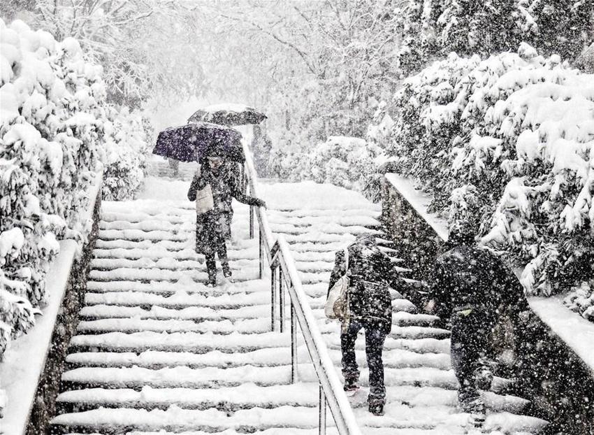 Meteoroloji'den İstanbul için peş peşe kar uyarısı! Tulpar yola çıktı...