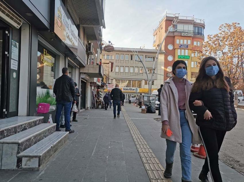 Kısıtlamalardan sonra kafe, restoran ve lokantalara yeni model! İşte mart ayında normalleşecek iller...