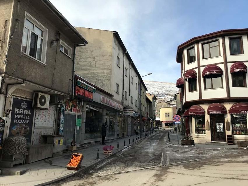 Kısıtlamalardan sonra kafe, restoran ve lokantalara yeni model! İşte mart ayında normalleşecek iller...