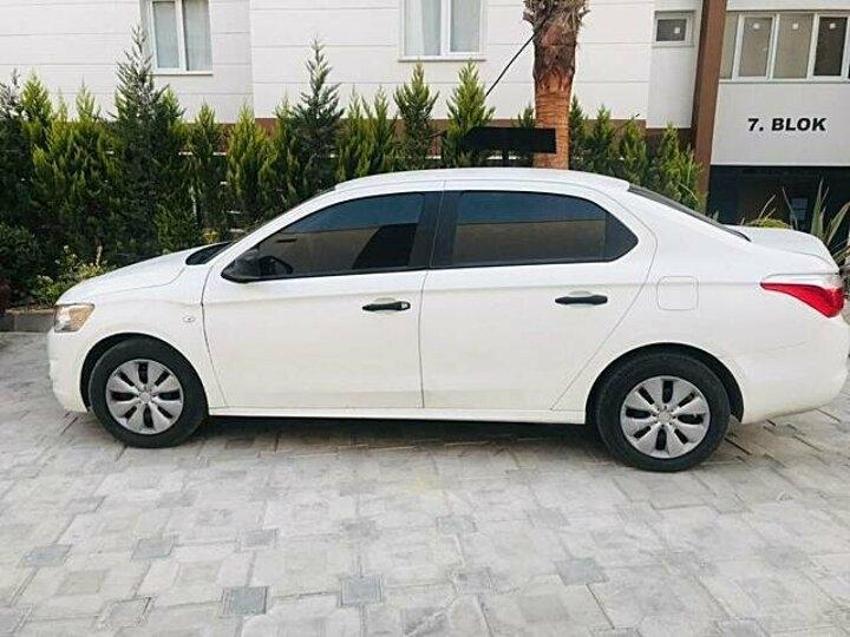 İkinci el araba fiyatları düştü! Hepsi 100 bin lira altında! İşte alınacak arabalar...