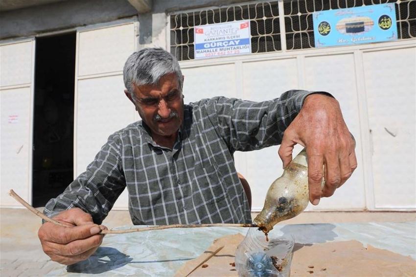 21 yıldır bunu yapıyor! İlk defa eşine uyguladı, zeytin yağı ile karıştırıp...