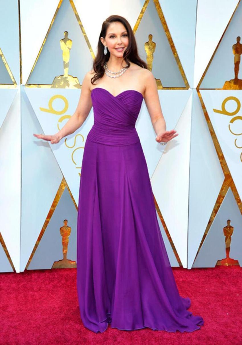 Ünlü oyuncu Ashley Judd'un son durumu! 55 saat sürdü!