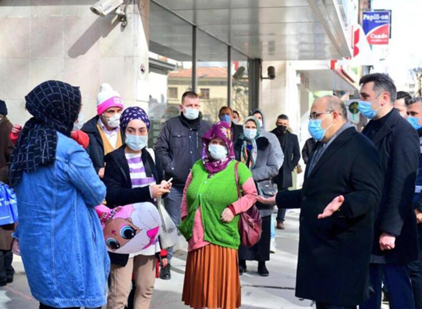 Hafta sonu ve hafta içi sokağa çıkma yasaklarıyla ilgili yeni gelişme! Tek tek açıklandı