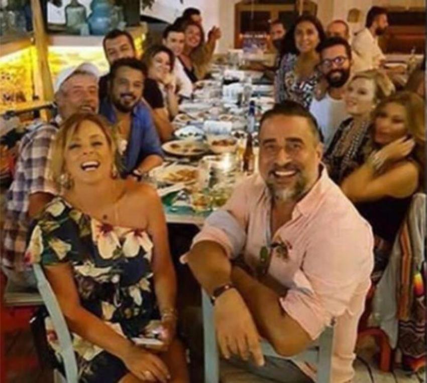 Burcu Çağrı fotoğrafları ifşa etti!
