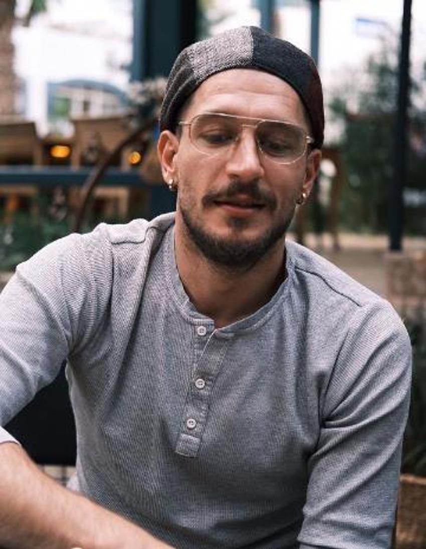 Berrak Tüzünataç ile Uraz Kaygılaroğlu sevgili mi?