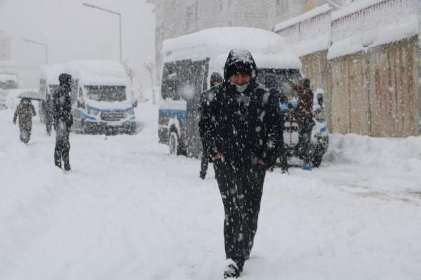 Meteoroloji'den uyarı üstüne uyarı! Kar, çığ ve...
