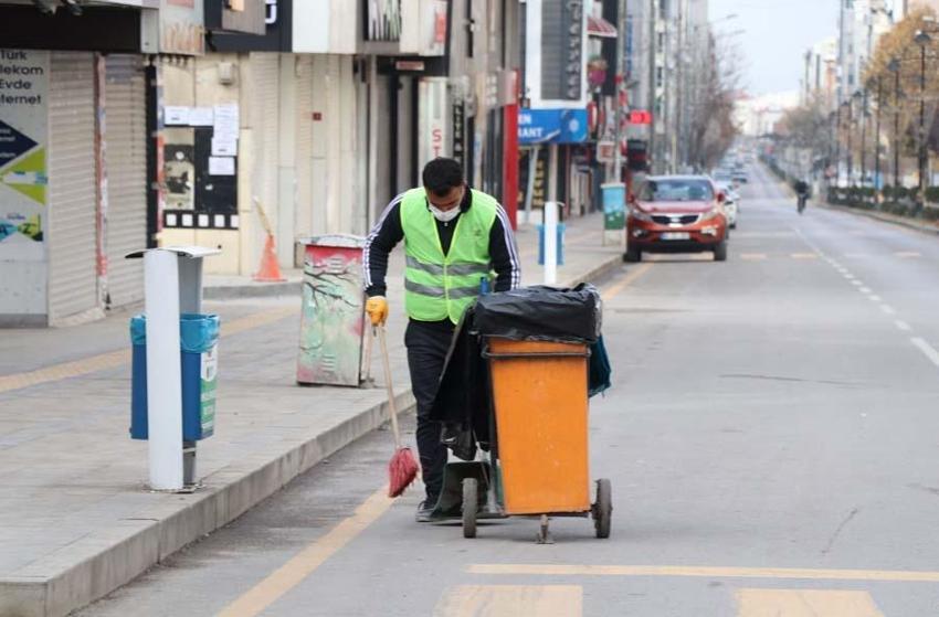 Hafta sonu ve hafta içi sokağa çıkma yasağı ile ilgili yeni gelişme! Yarın...