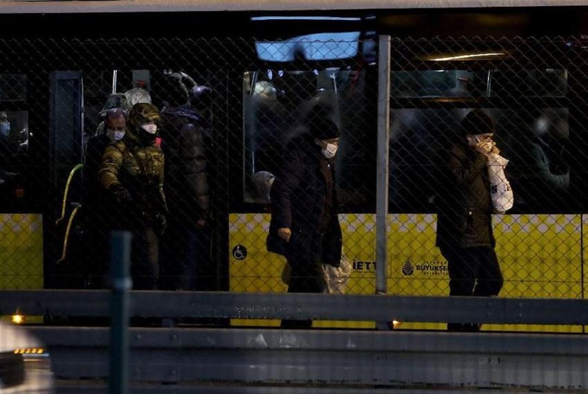 Hafta sonu ve hafta içi sokağa çıkma yasağı ile ilgili yeni gelişme! Yarın...