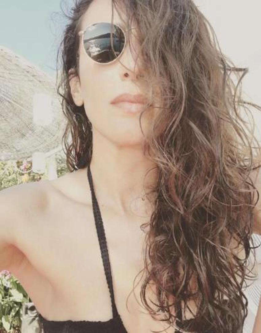 Ünlü oyuncu Nihal Yalçın itirafıyla olay yarattı!