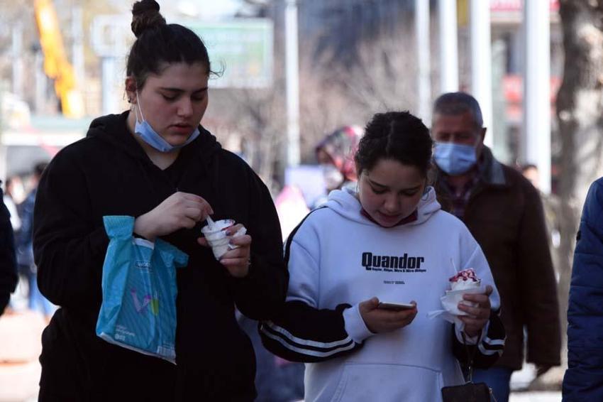 Sokağa çıkma yasağı ile ilgili flaş gelişme! Tek tek açıklandı, 9 ilde...