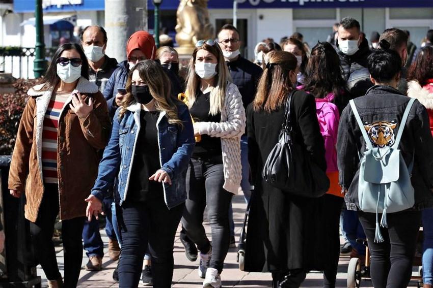 Hafta içi ve hafta sonu sokağa çıkma yasaklarıyla ilgili flaş gelişme! Yeni yasaklar, ek tedbirler yolda