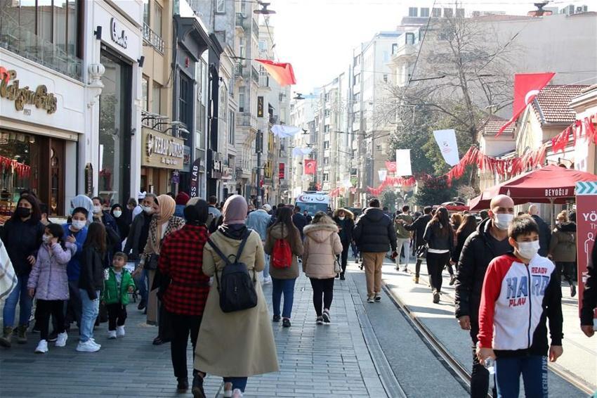 Hafta içi ve hafta sonu sokağa çıkma yasaklarıyla ilgili flaş gelişme! Yeni yasaklar, ek tedbirler yolda