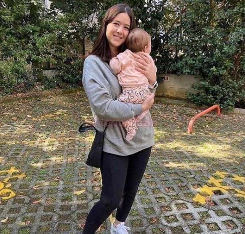 Acun Ilıcalı'nın kızı Banu Ilıcalı'dan mutluluk pozu!