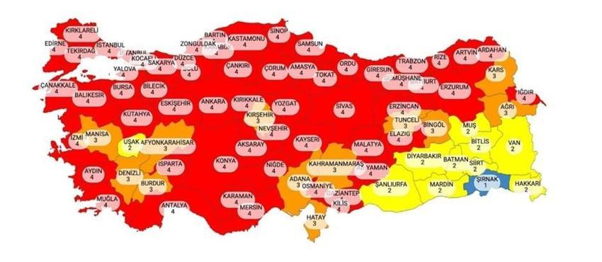 Hafta içi ve hafta sonu sokağa çıkma yasakları ile ilgili yeni karar! Ramazanda tam kapama, peş peşe duyurdular...