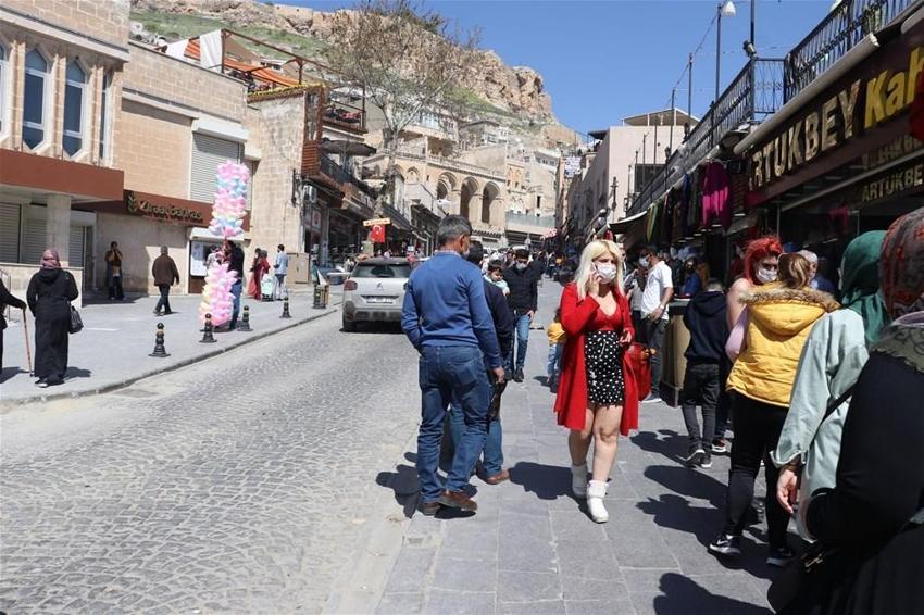 Hafta içi hafta sonu sokağa çıkma, seyahat yasağı, Ramazan'da tam kapanmayla ilgili son dakika gelişmesi! Ve belli oldu...