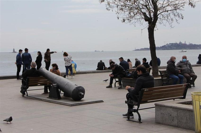 Hafta içi hafta sonu sokağa çıkma, seyahat yasağı, Ramazan'da tam kapanmayla ilgili son dakika gelişmesi! Ve belli oldu...