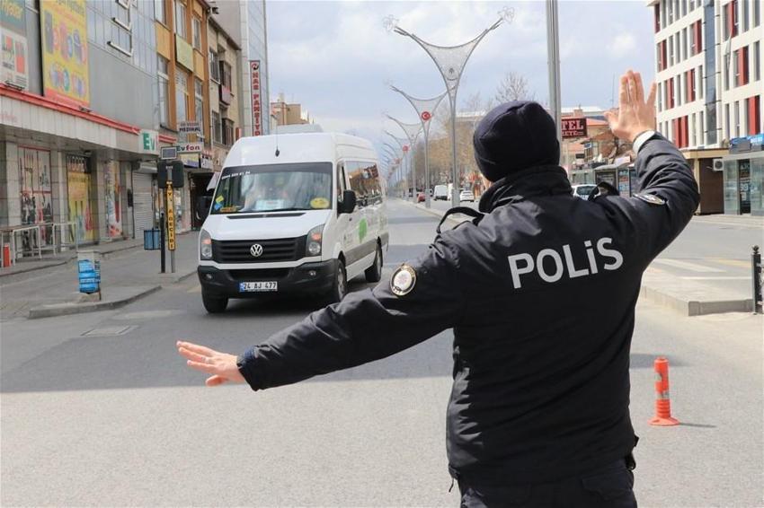Hafta içi hafta sonu sokağa çıkma, seyahat yasağı, Ramazan'da tam kapanmayla ilgili son dakika gelişmesi! Ve belli oldu...