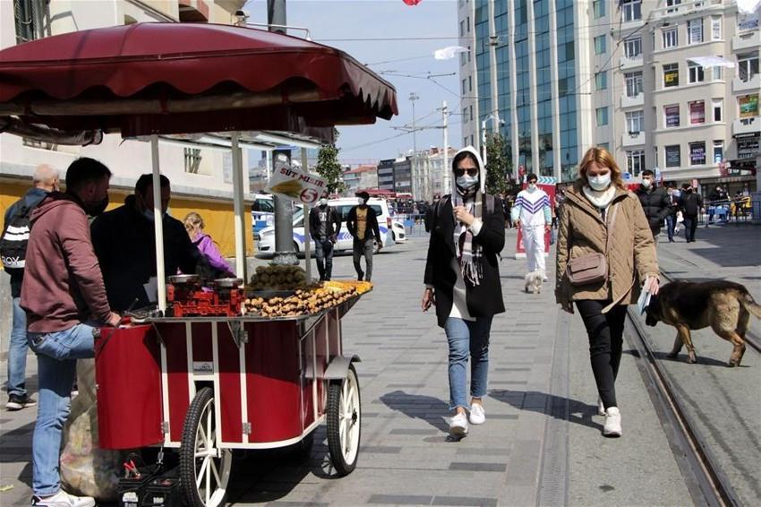 Hafta içi hafta sonu sokağa çıkma, seyahat yasağı, Ramazan'da tam kapanmayla ilgili son dakika gelişmesi! Ve belli oldu...