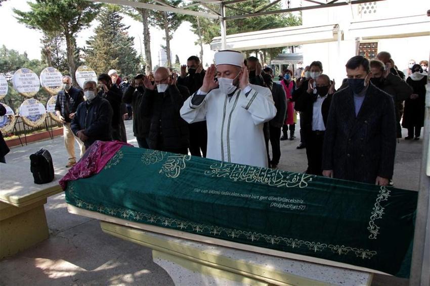 Mehtap Ar'a veda! Son yolculuğuna uğurlandı...