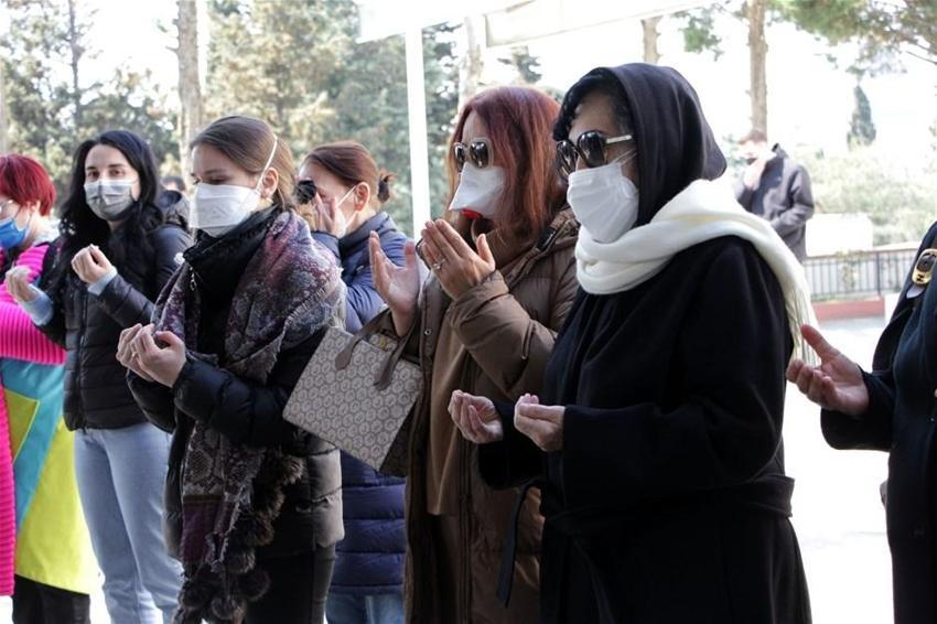 Mehtap Ar'a veda! Son yolculuğuna uğurlandı...