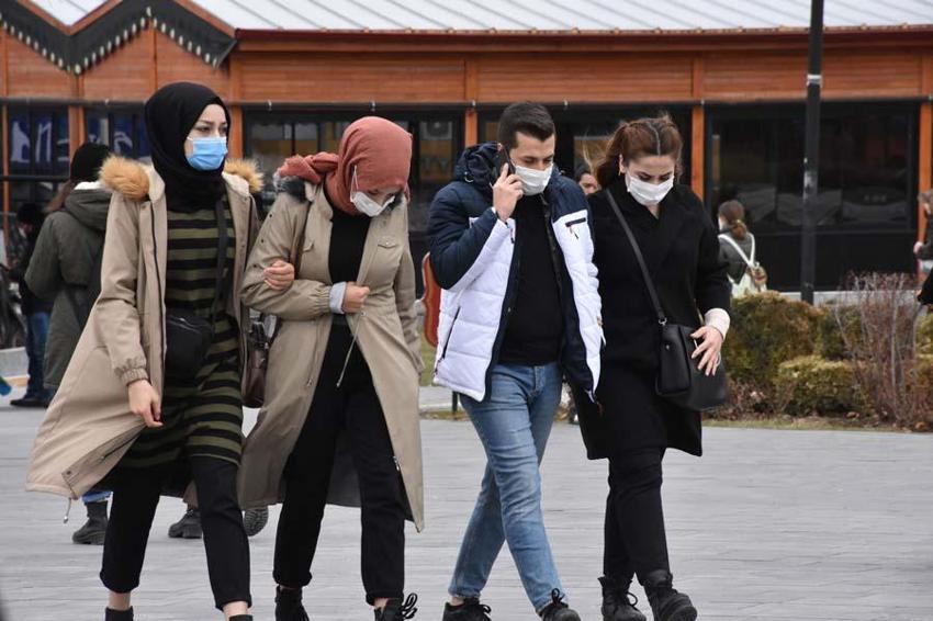 Hafta sonu, hafta içi sokağa çıkma yasakları ile ilgili flaş karar! 81 ile gönderildi