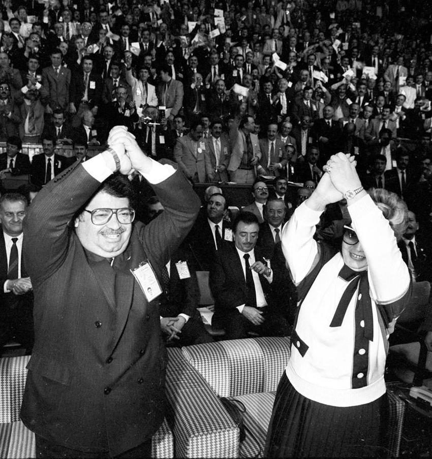 Semra Özal, yıllar sonra anlattı! 'Geldiler apar topar araca aldılar, sonra...'