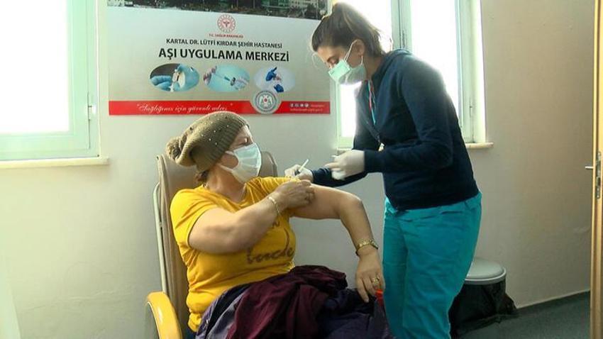 Koronavirüs aşısında dikkat çeken öneri! Maskede olduğu gibi ceza...
