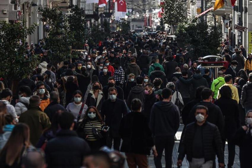 Koronavirüs aşısında dikkat çeken öneri! Maskede olduğu gibi ceza...