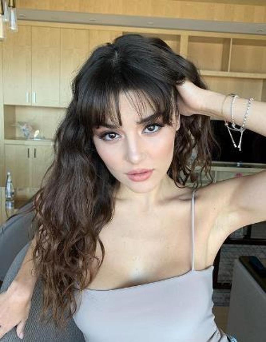 Hande Erçel ve Kerem Bürsin Maldivler'e gitti! İlk fotoğraf geldi...