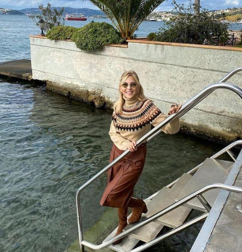 Arzu Sabancı boğaz manzaralı evden paylaştı! 'Sıkıldım demeyin'