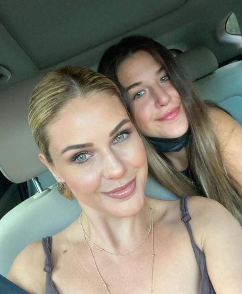 Emine Ün ile Tolga Karakaş boşanıyor! Bu sözlerle duyurdu