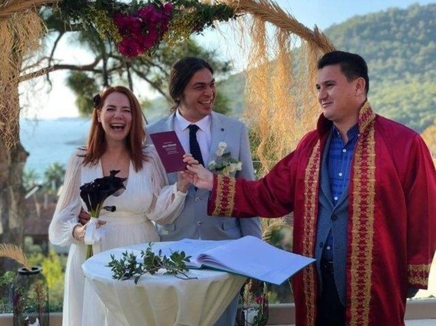 Aylin Aslım anne oldu! Bebeğin ismi...