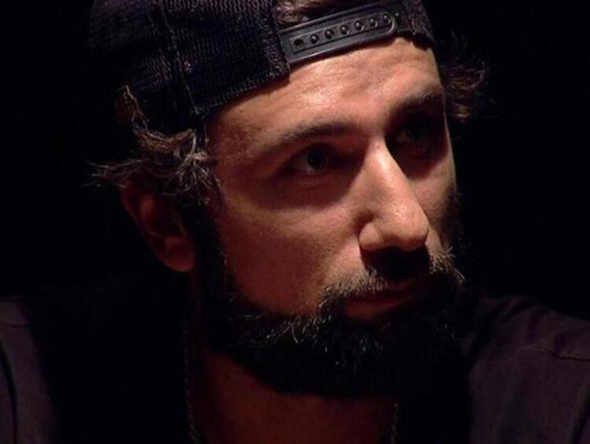 Yasin Obuz'u şoke etti! 'Önüne gelen şarkıcı oluyor!'