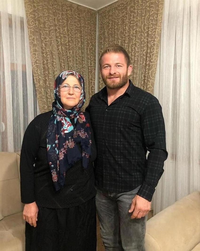 Survivor İsmail Balaban'ın nişanlısından ilk hamle geldi! Fotoğrafları...
