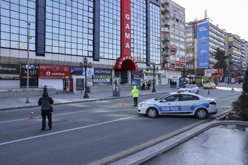 Tam kapanma ile ilgili son dakika gelişmesi! Bakanlık duyurdu, tek tek açıklandı 418 saat...