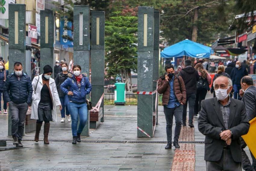 Tam kapanma ile ilgili son dakika gelişmesi! Bakanlık duyurdu, tek tek açıklandı 418 saat...