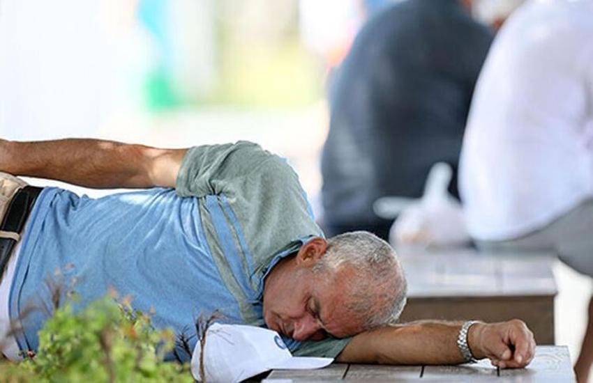 Sıcak hava dalgası geliyor! Bayıltan sıcaklar 1 ay sürecek...