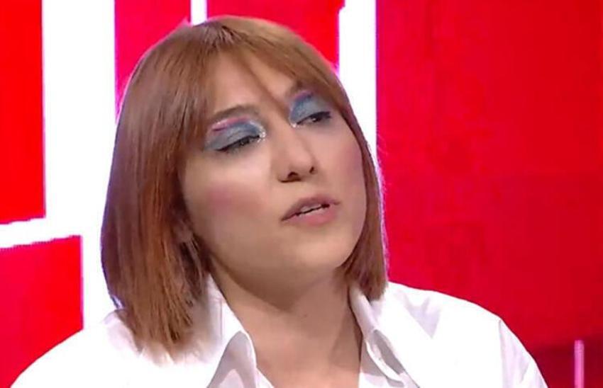 Kalben: Hayat kısa memeler sarkıyor