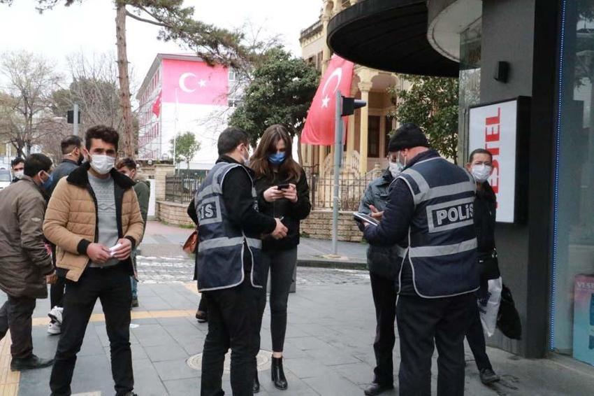 Normalleşme planı belli oldu! Saatler değişecek, sokağa çıkma yasağı ve...